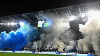 Len 500 fanikov na najvom slovenskom derby
