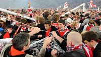 Dsseldorf: Oslavy, pyro, ale i frustrace...