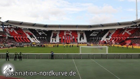 /titleImg/fantasticke-choreo-pri-rozlucce-marka-mintala-/1/4217.jpg?width=570