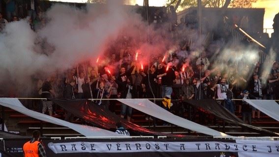 /titleImg/fotoreport-fc-hradec-kralove-1fc-slovacko/1/4926.jpg?width=570