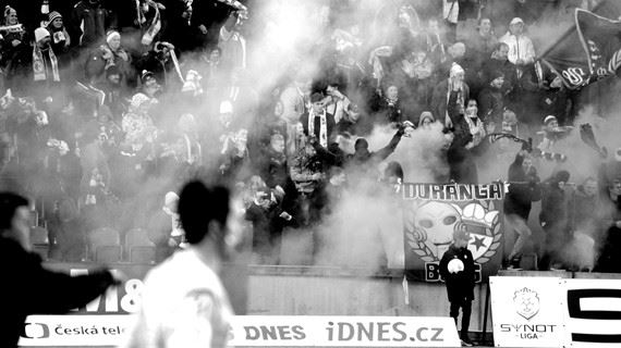 /titleImg/fotoreport-sk-slavia-praha-1-fk-pribram/1/7271.jpg?width=570