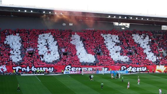 /titleImg/fotoreport-sk-slavia-praha-fc-viktoria-plzen/1/8391.jpg?width=570