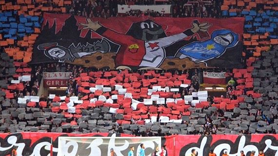 /titleImg/fotoreport-sk-slavia-praha-zenit-petrohrad/1/8648.jpg?width=570