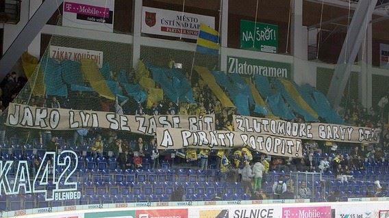 /titleImg/hc-slovan-ustecti-lvi-pirati-chomutov-/1/3858.jpg?width=570