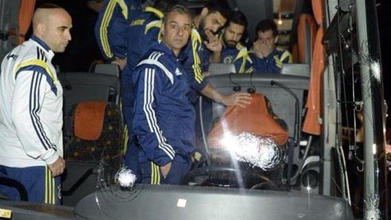 /titleImg/hraci-fenerbahce-napadeni-cestou-na-letiste/1/6841.jpg?width=570