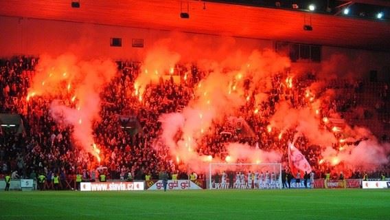 /titleImg/na-spionazi-slavia-praha-viktoria-plzen/1/4527.jpg?width=570