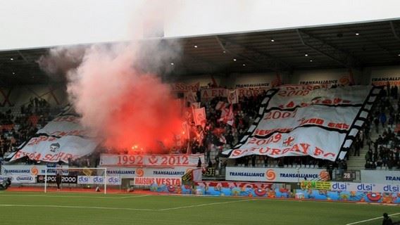 /titleImg/nancy-ultras-a-jejich-oslava-20let-existence/1/4689.jpg?width=570