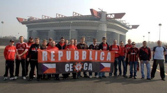 /titleImg/navsteva-ac-milan-as-roma-2-1/1/3984.jpg?width=570