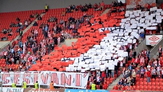 /titleImg/navstivili-jsme-slavia-praha-1fc-slovacko/1/4898.jpg?width=570