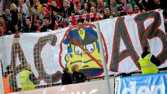 /titleImg/navstivili-jsme-slavia-praha-fc-banik-ostrava/1/4607.jpg?width=570