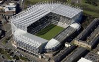 Newcastle United mn tradin nzev stadionu