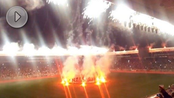 /titleImg/novou-tribunu-v-berline-otevreli-velkou-pyrosou/1/5083.jpg?width=570