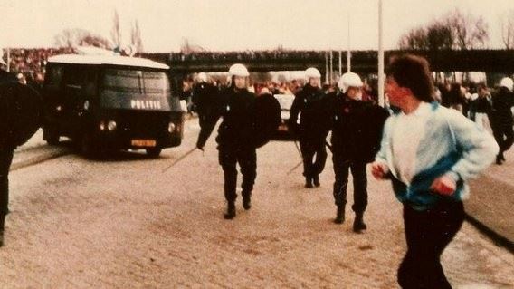 /titleImg/old-school-feyenoord-ajax-amsterodam/1/3850.jpg?width=570