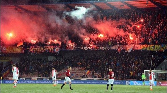 /titleImg/pohled-na-tribuny-21-kola-prvni-ligy/1/8328.jpg?width=570