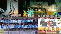 Pohled na tribuny 25. kola GL a nich sout