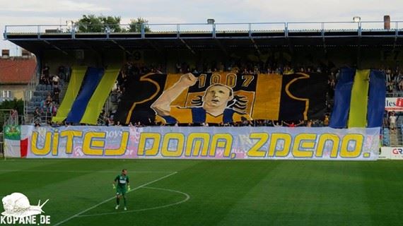 /titleImg/pohled-na-tribuny-3-kola-fotbalove-narodni-ligy/1/6276.jpg?width=570