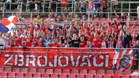 Pohled na tribuny 3. kola prvn esk ligy