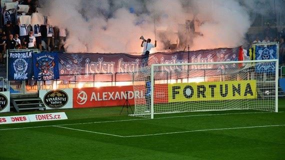 /titleImg/pohled-na-tribuny-6-kola-prvni-ligy/1/8522.jpg?width=570