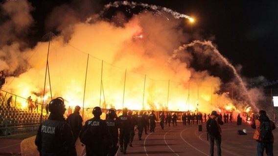 /titleImg/sarajevske-derby-nabidlo-pekelne-mnozstvi-pyra/1/5439.jpg?width=570