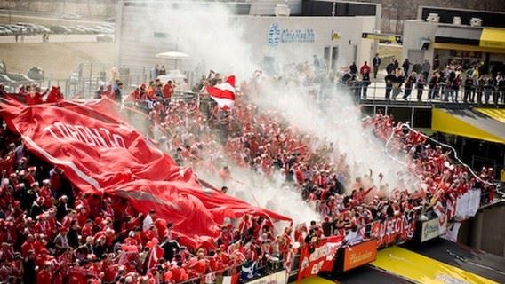 /titleImg/severoamericti-ultras-existuji-vubec-dil-druhy/1/5009.jpg?width=570