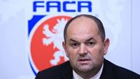 Spolen vzva fanouk smovan na FAR