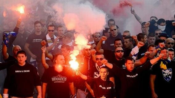 /titleImg/ultras-nechodia-ale-rodiny-s-detmi-to-neprilakalo/1/5284.jpg?width=570