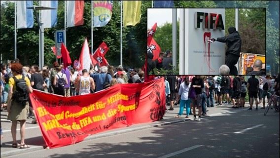/titleImg/v-curychu-fanousci-protestovali-pred-sidlem-fifa/1/6127.jpg?width=570