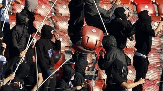 /titleImg/ve-svycarsku-pres-1200-registrovanych-hooligans/1/3865.jpg?width=570