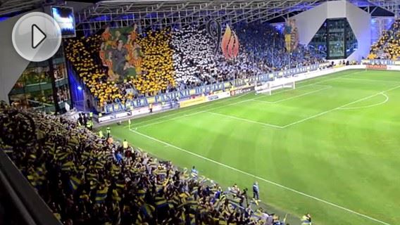 /titleImg/video-dne-fanousci-petrolulu-slavi-90-let/1/6056.jpg?width=570