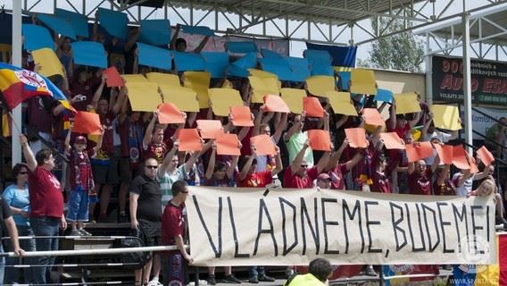 /titleImg/zeny-derby-prazskych-s-choreo-pyro-titul/1/4127.jpg?width=570